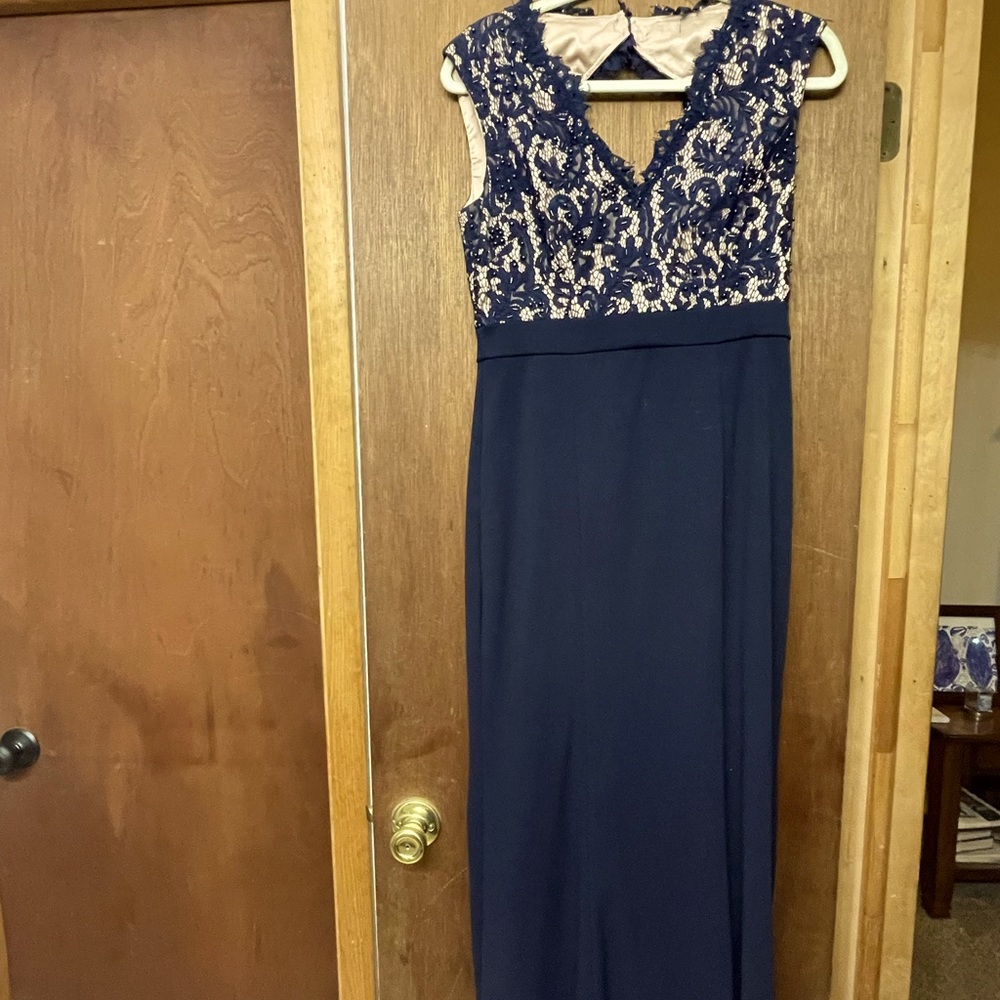 Eliza J  - Formal Gown - Excellent Used Condition - Size 6
